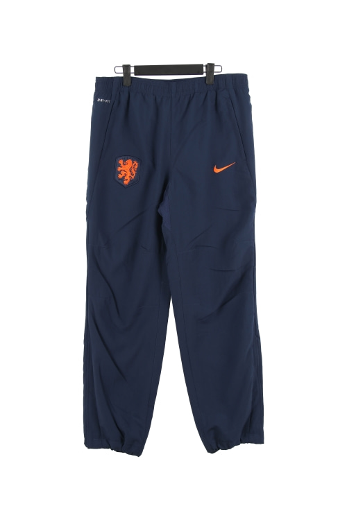 나이키 (Man - L) [미사용품] 폴리 자수 스우시 로고 드라이핏 KNVB 트레이닝 팬츠