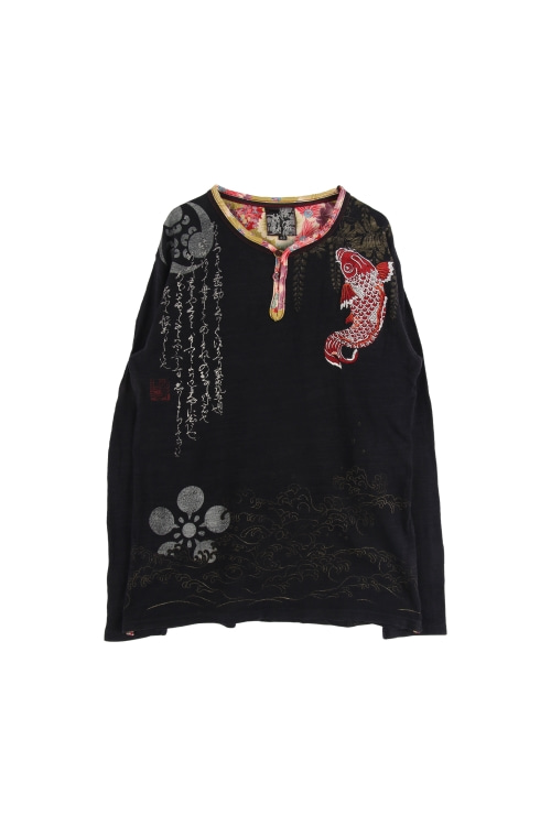 JAPAN (Man - XL) 자수 패턴 배색 헨리넥 긴팔 티셔츠